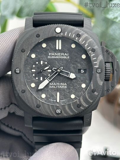 Часы Panerai Submersible Carbotech PAM00979 47 mm