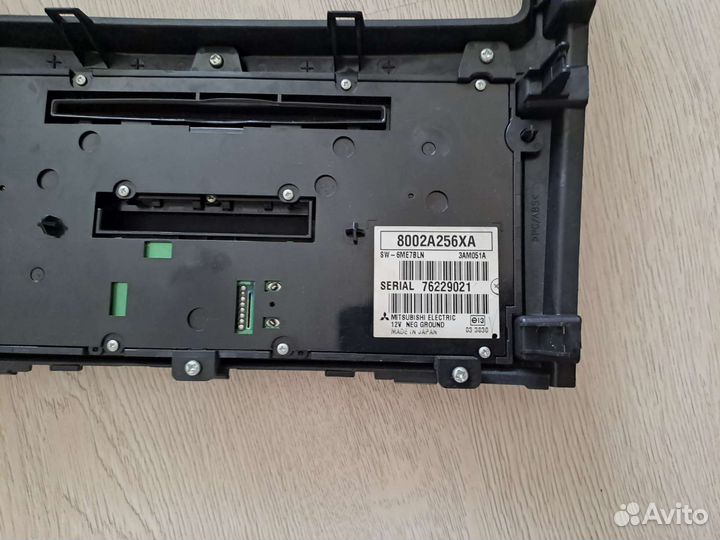 Штатное гу MMC Pajero 4