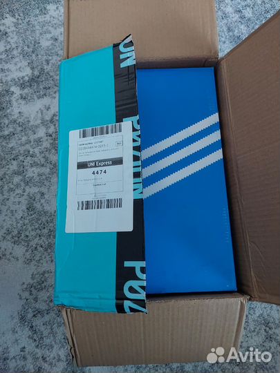 Кроссовки adidas