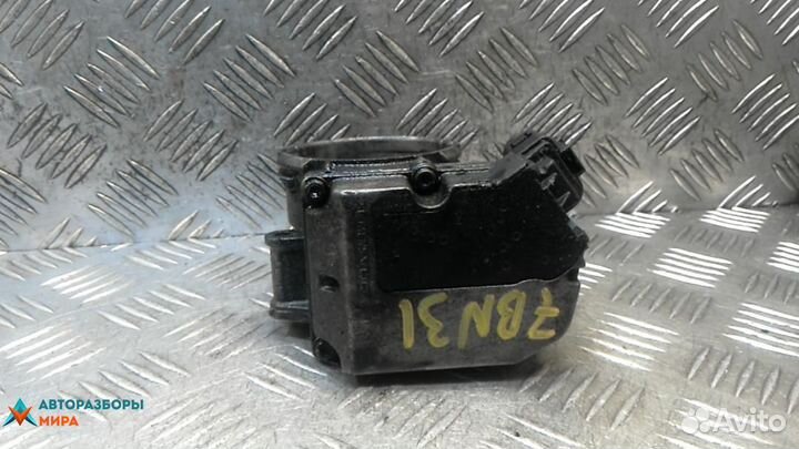 Заслонка дроссельная Volkswagen Touran 2003