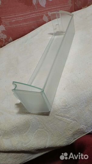 Полка на дверь для холодильника Либхер