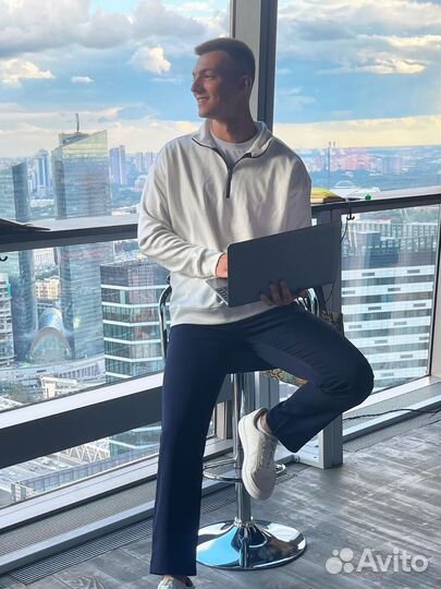 Менеджер по продажам и развитию