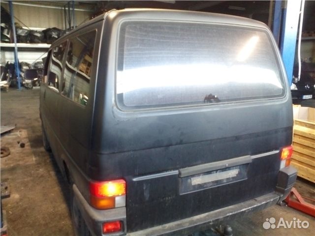 Разбор на запчасти Volkswagen Transporter 4