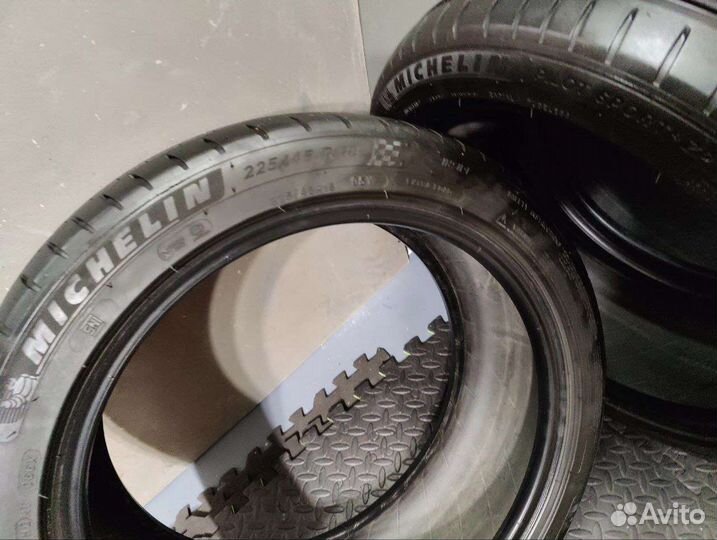 Michelin Pilot Sport 4 225/45 R18 99Y