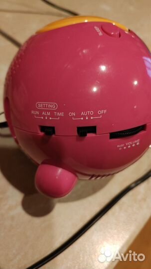 Электронные часы-будильник vitek с радио