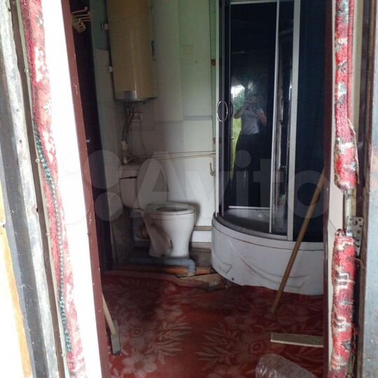 Дом 16,6 м² на участке 9,6 сот.