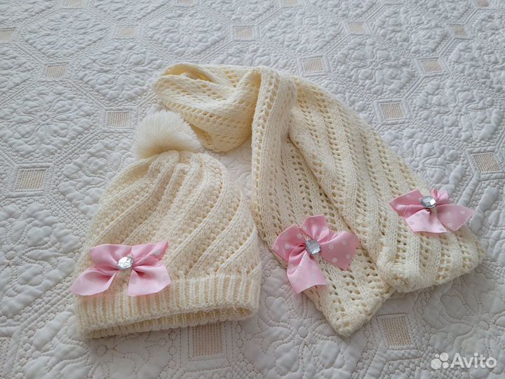 Шапка и шарф для новорожденной