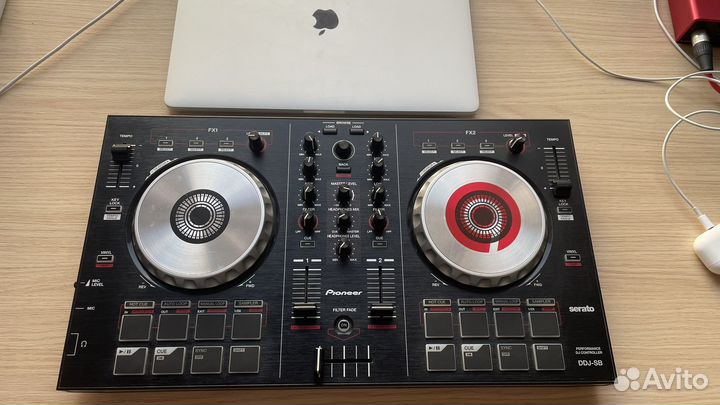 Dj контролер Pioneer DDJ SB