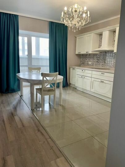 2-к. квартира, 96 м², 11/18 эт.