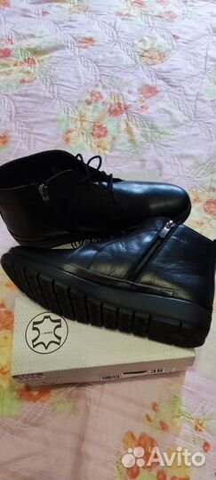 Ботиночки демисезонные женские 38 размер Новые