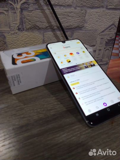 Samsung Galaxy A30, 3/32 ГБ