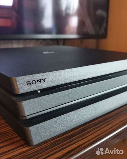 Sony playstation 4 ps4 pro 1tb