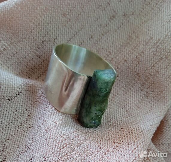 Серебряное кольцо