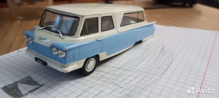 Машинку игрушечная Б/У без задних колес