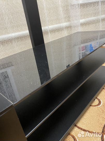 Стеклянная тумба