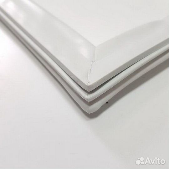 Уплотнитель двери (резина) холодильной камеры Атла