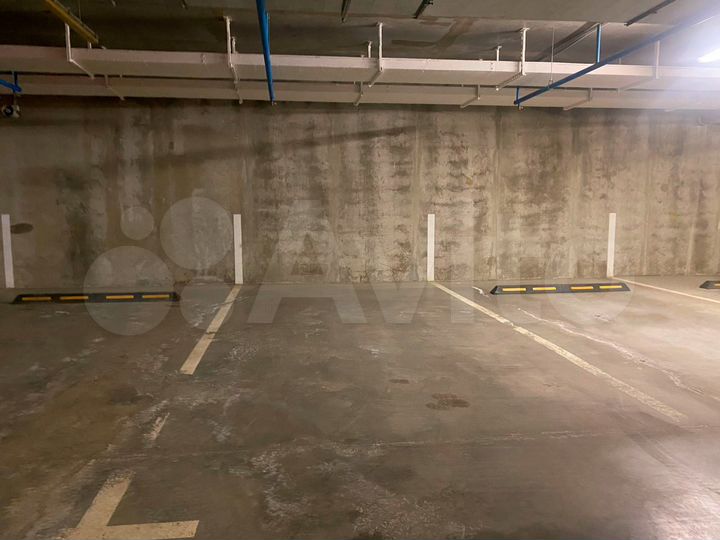 Машиноместо, 17 м²