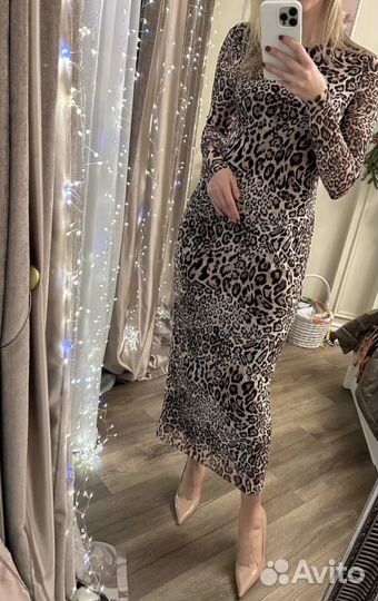 Шикарное легкое платье 46