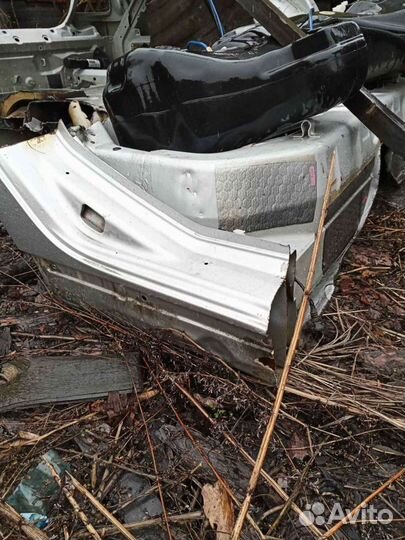 Порог правый BMW E46