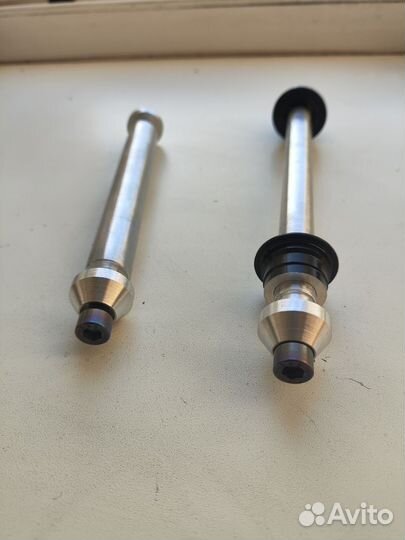 Комплект осей 141х12х10 мм; 110х15х9 мм