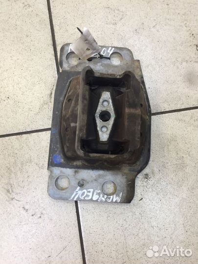 Подушка коробки передач левая Ford Mondeo 4