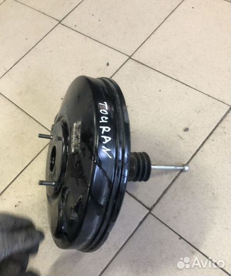 Вакуумный усилитель тормозов VW Volkswagen