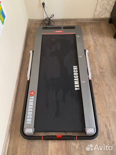 Беговая дорожка yamaguchi Runway PRO-X