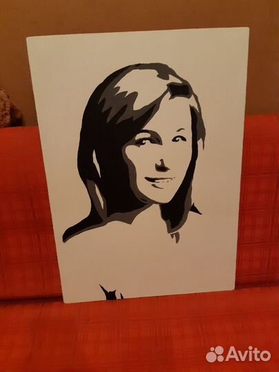 Портреты на холсте