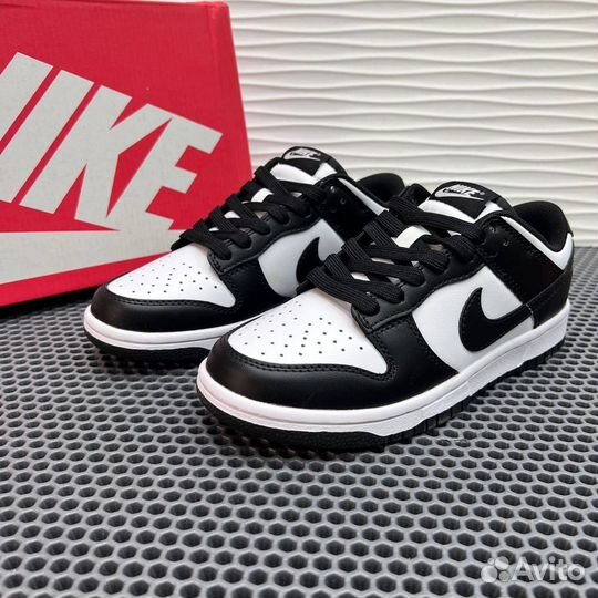 Кроссовки Nike Dunk Low Retro White Black Panda