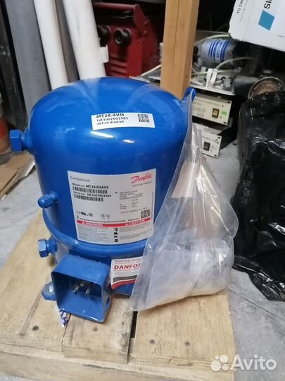 Поршневой компрессор Danfoss