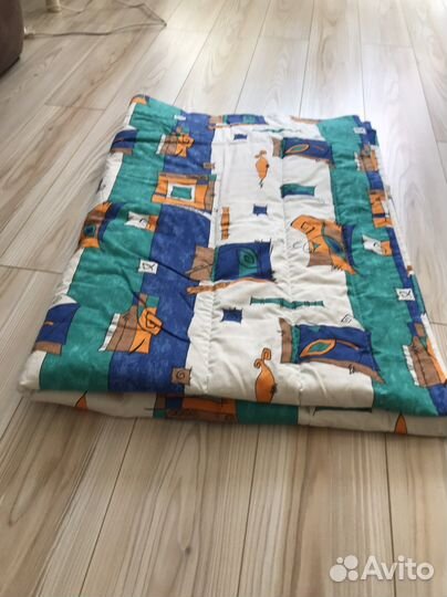 Одеяло новое 1,5 сп