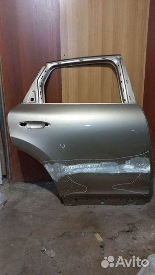 Дверь задняя правая porsche cayenne 3