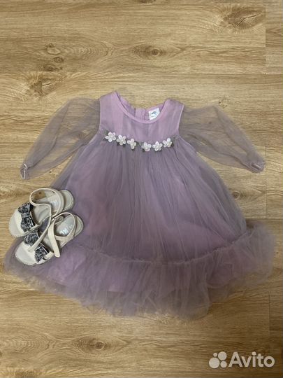 Платье и сандалии