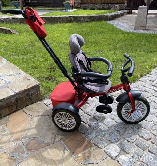Трехколесный велосипед-коляска Bentley