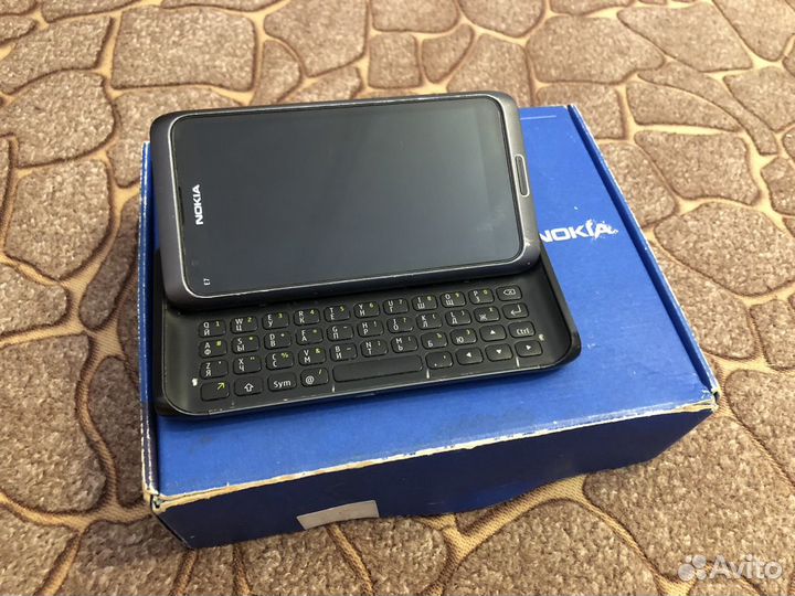 Nokia E7, 16 ГБ