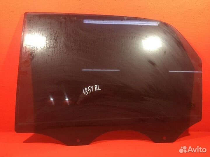 Стекло двери заднее левое Kia Sportage KM G4GC 2.0