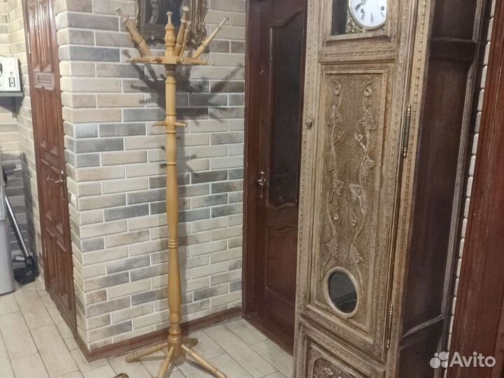 Вешалка напольная