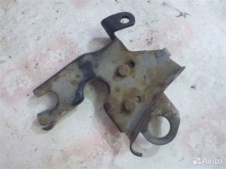 Кронштейн Renault Laguna X74 F4P774 2003