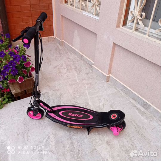 Электрический складной самокат