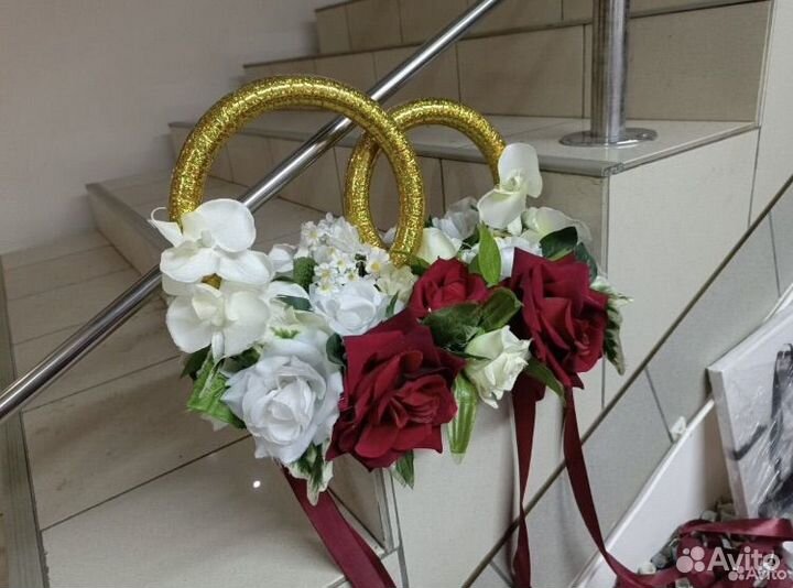 Свадебные украшения на авто