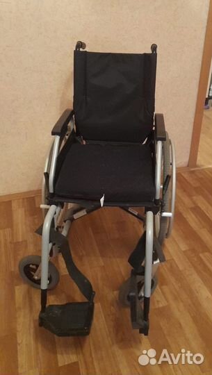 Коляска инвалидная новая