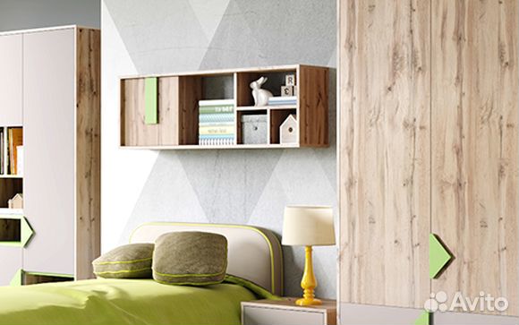 Полка навесная новая 