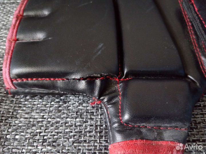 Перчатки мма, Demix