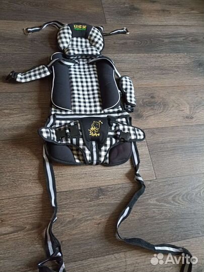 Детское автокресло