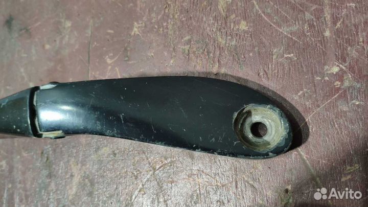 Поводок передний левый Audi a8 D3