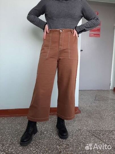 Джинсы кюлоты Bershka