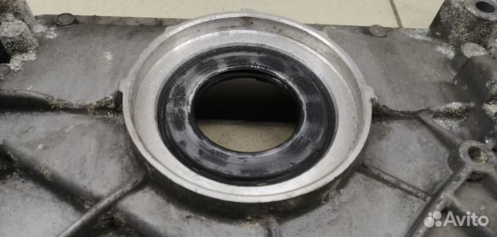 Крышка двигателя передняя 5-serie GT F07 2009-2016