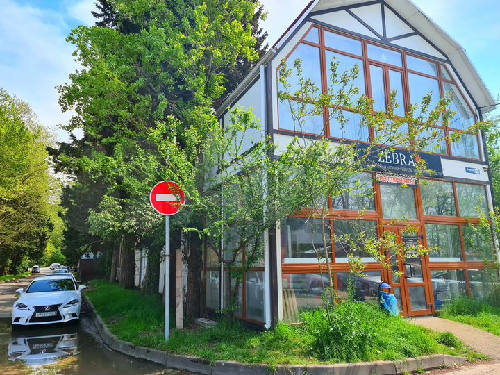 Торговая площадь, 400 м²