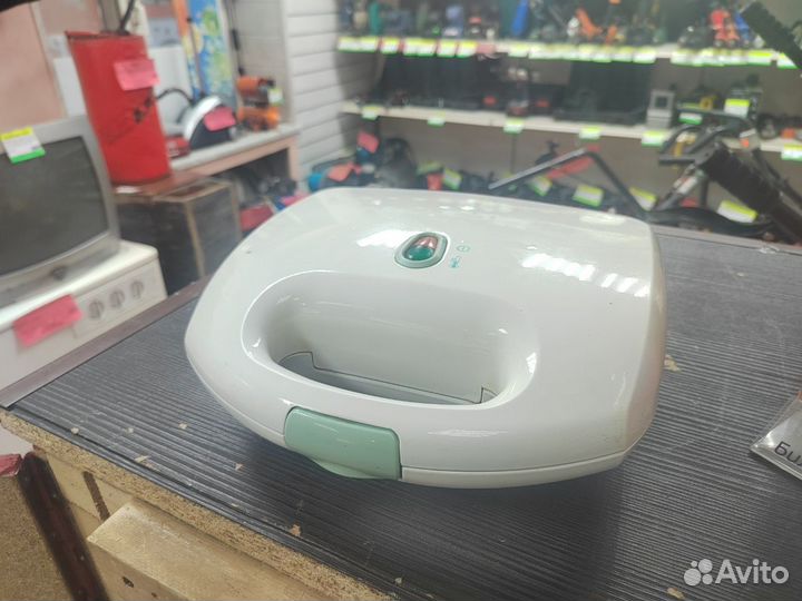 Вафельница Philips