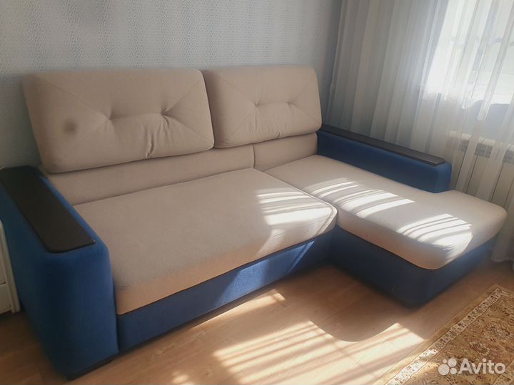 Угловой диван бу